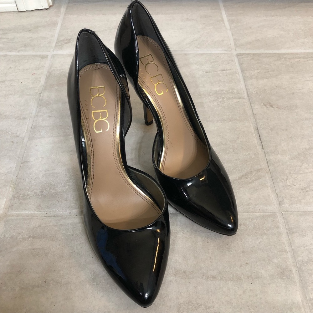 BCBG Black Heels - So Pretty!